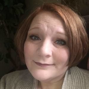 Meet your Posher, Angie